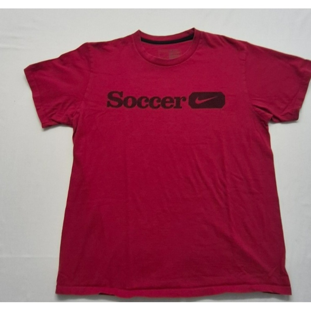 Nike men's red crew neck Soccer t-shirt black grahic print‎ sz. M 100% Cotton